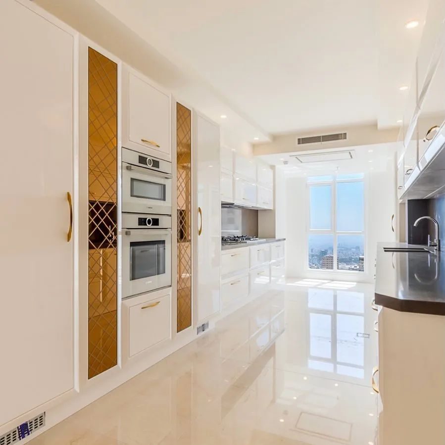آشپزخانه لوکس مدرن برج باغ فاطیما سوپر لوکس در تاپ لوکیشن ولنجک خرید و فروش خانه آپارتمان برج باغ در ولنجک اجاره ملک خانه ویلا در ولنجک