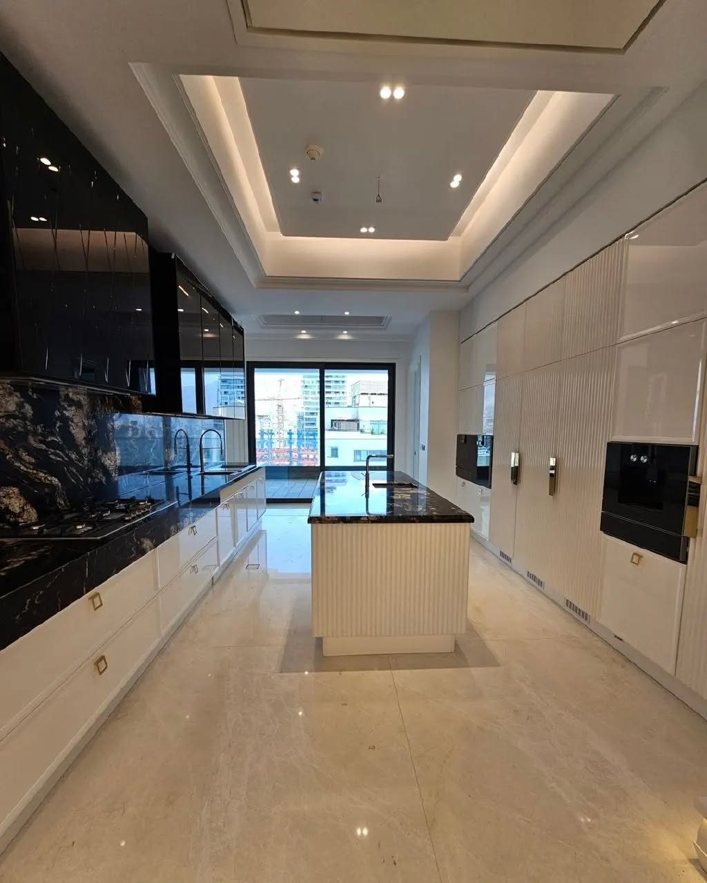 آشپزخانه مدرن و مینیمال